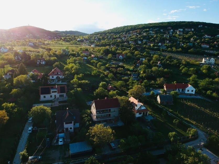 Hello Balaton Apartment Alsoors Luaran gambar